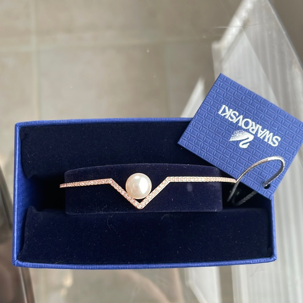 NEW Swarovski Bracelet